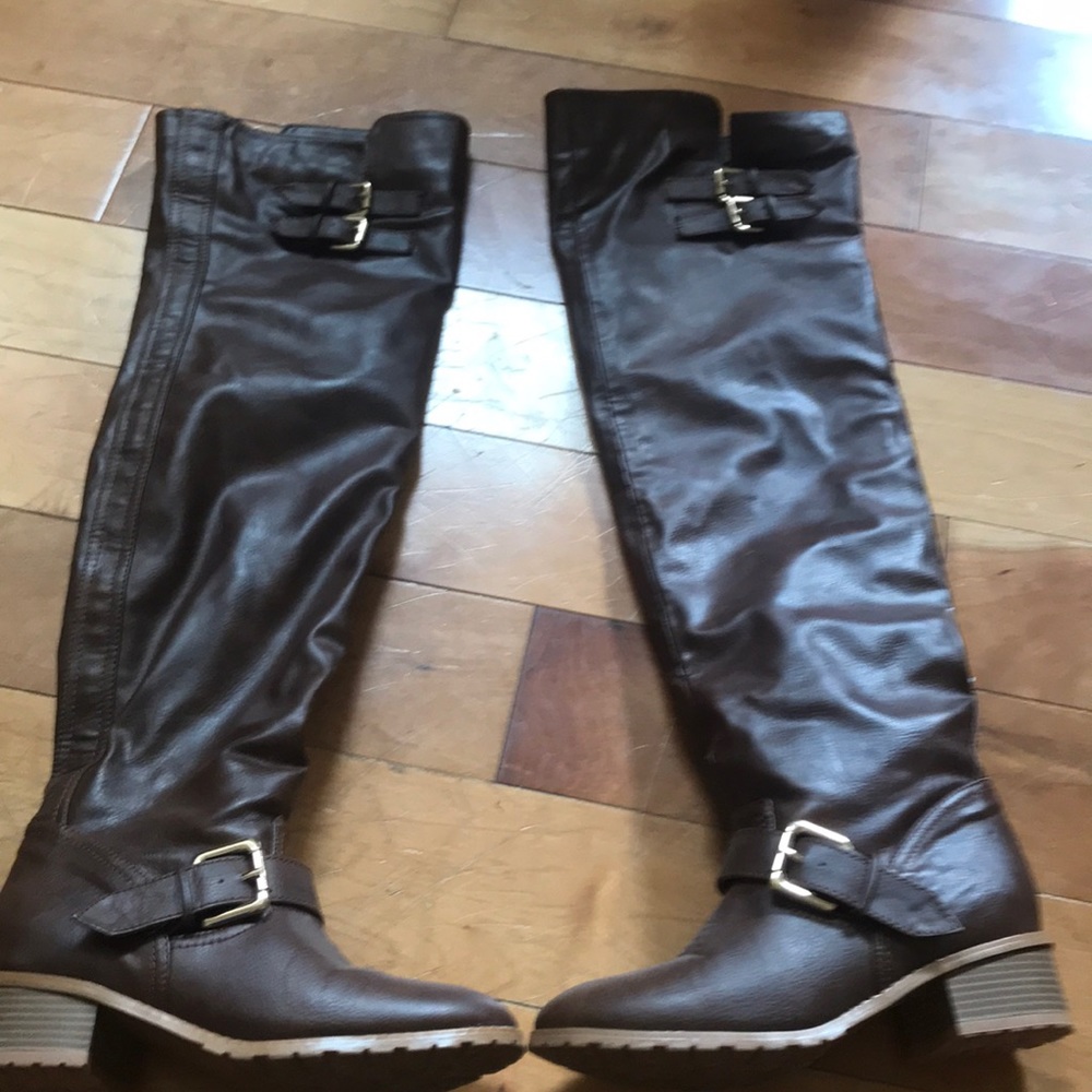 Colin Stuart over the knee boots